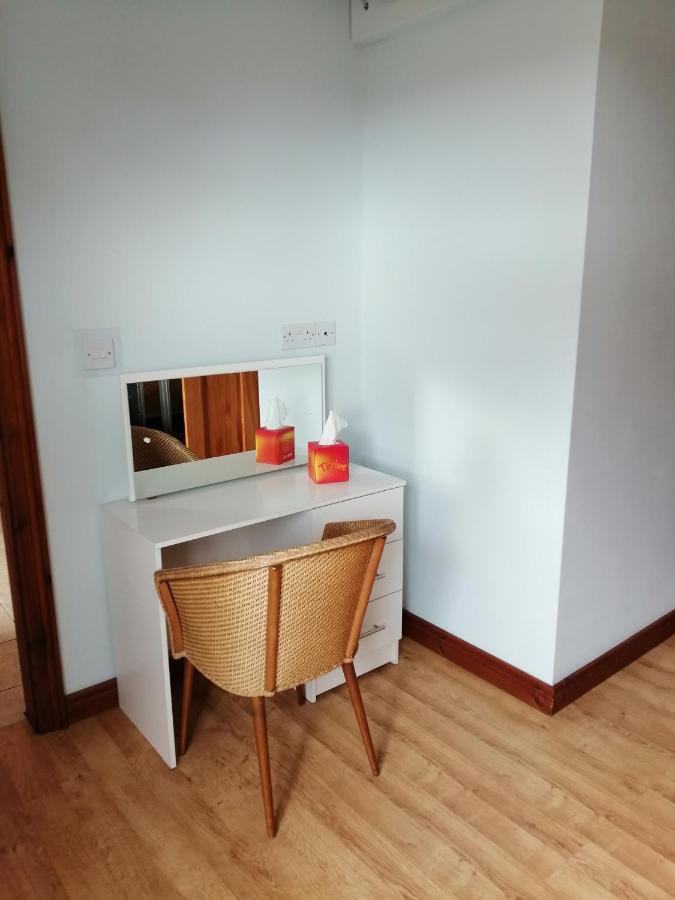 Lynn'S Lodge, International Airport 15Mins Randalstown 외부 사진